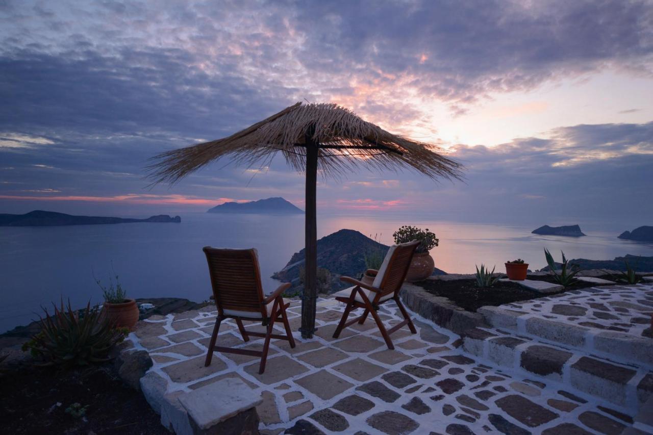 Castrum Traditional Sunset Suites Plaka  Ngoại thất bức ảnh