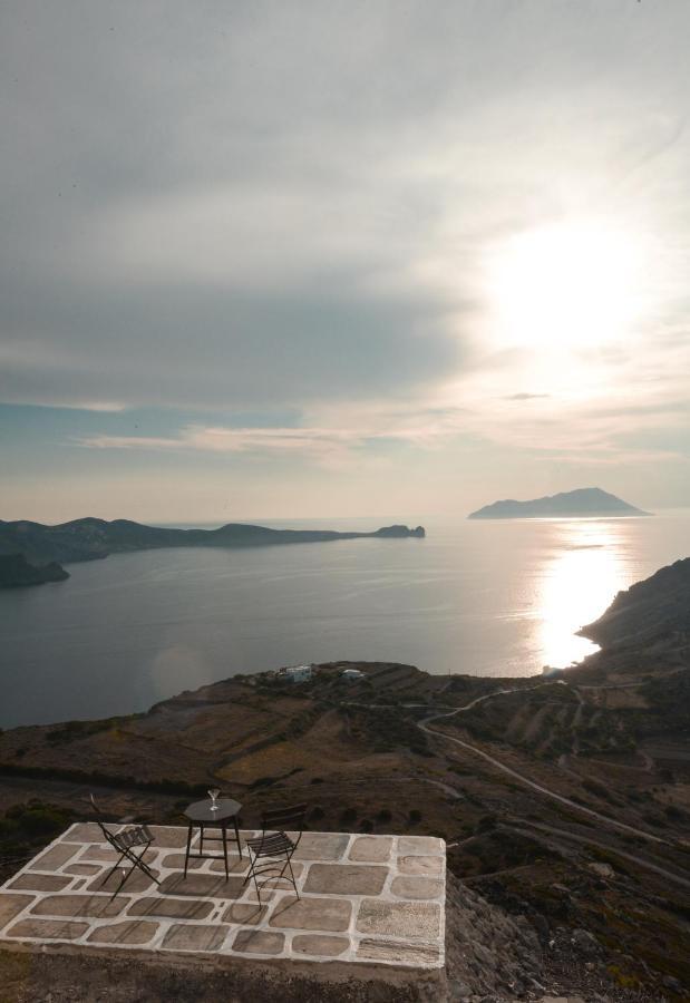 Castrum Traditional Sunset Suites Plaka  Ngoại thất bức ảnh