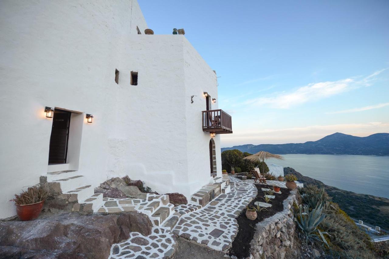 Castrum Traditional Sunset Suites Plaka  Ngoại thất bức ảnh