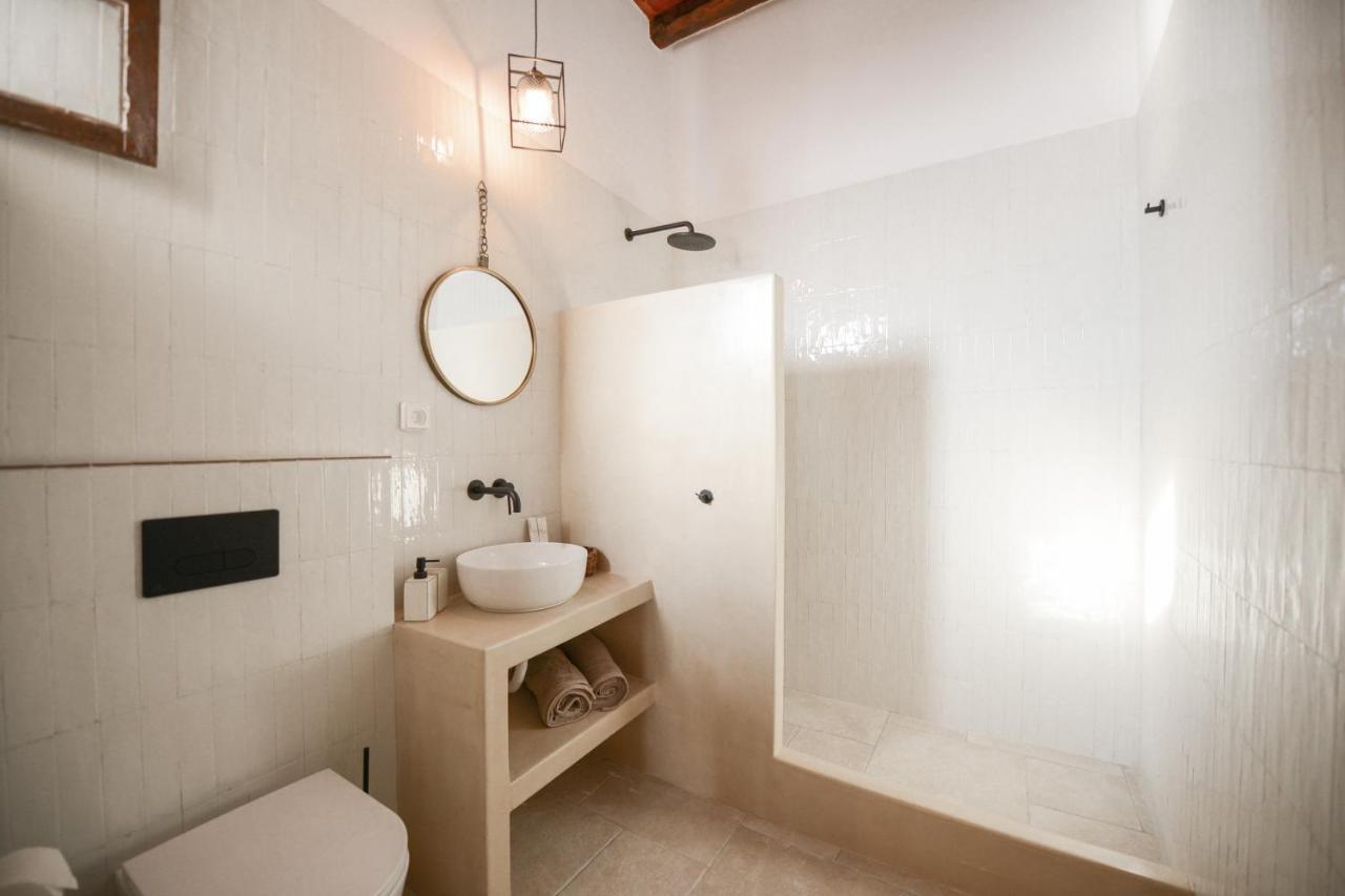 Castrum Traditional Sunset Suites Plaka  Ngoại thất bức ảnh