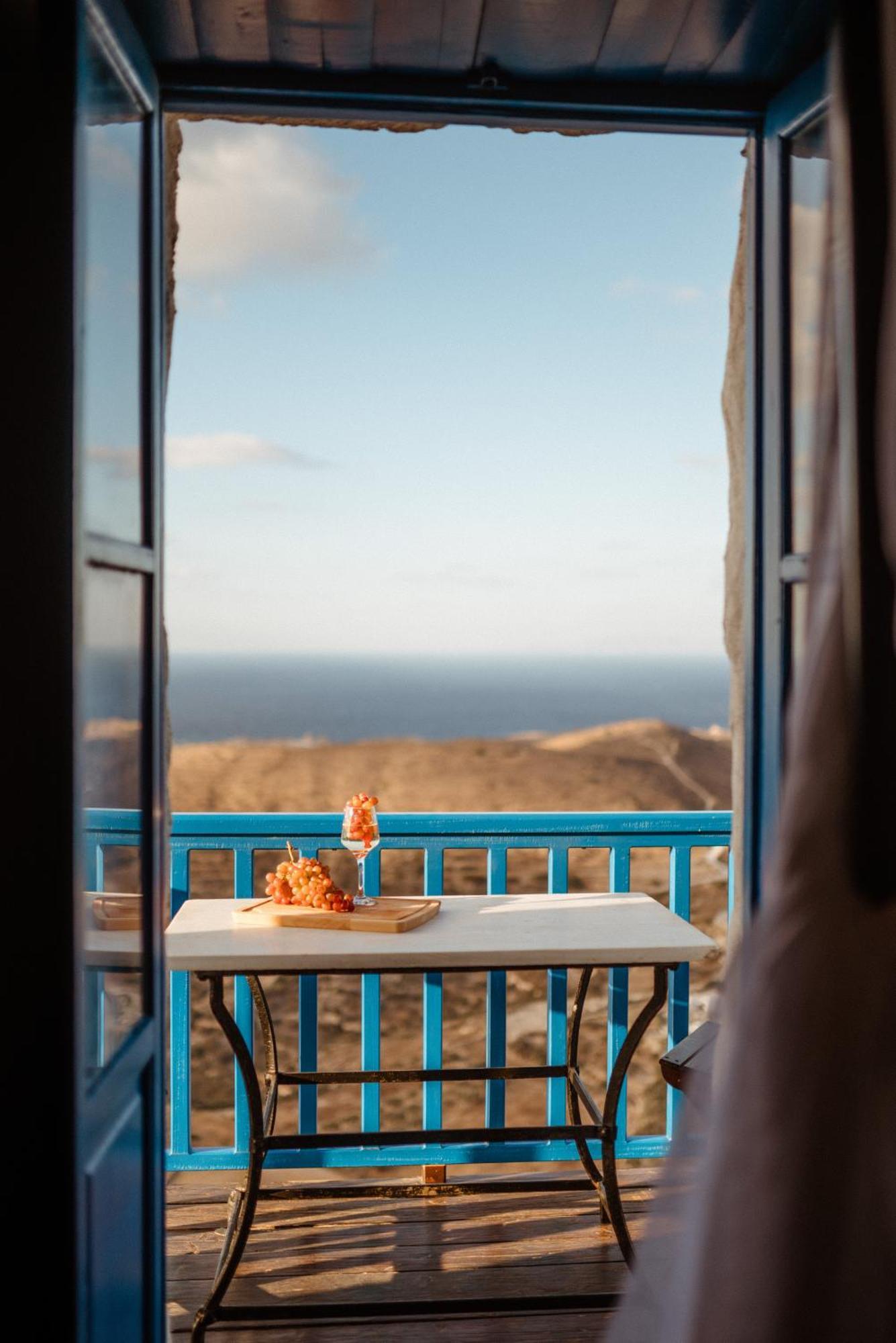 Castrum Traditional Sunset Suites Plaka  Ngoại thất bức ảnh